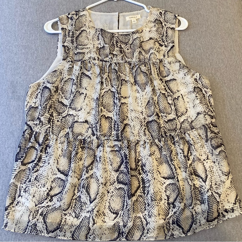 Silky snakeskin print sleeveless tank